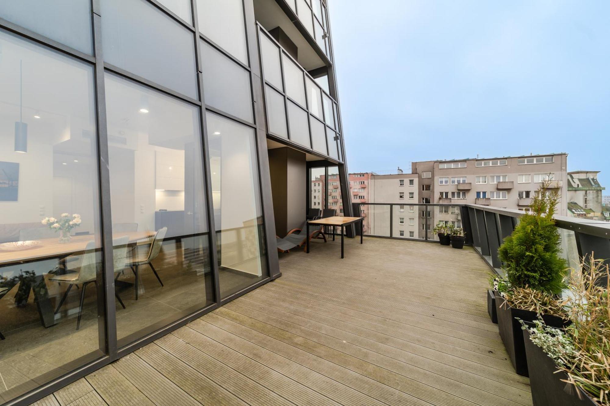 Hanza Tower No. 701 - Swimming Pool, Jacuzzi, Terrace Apartament *