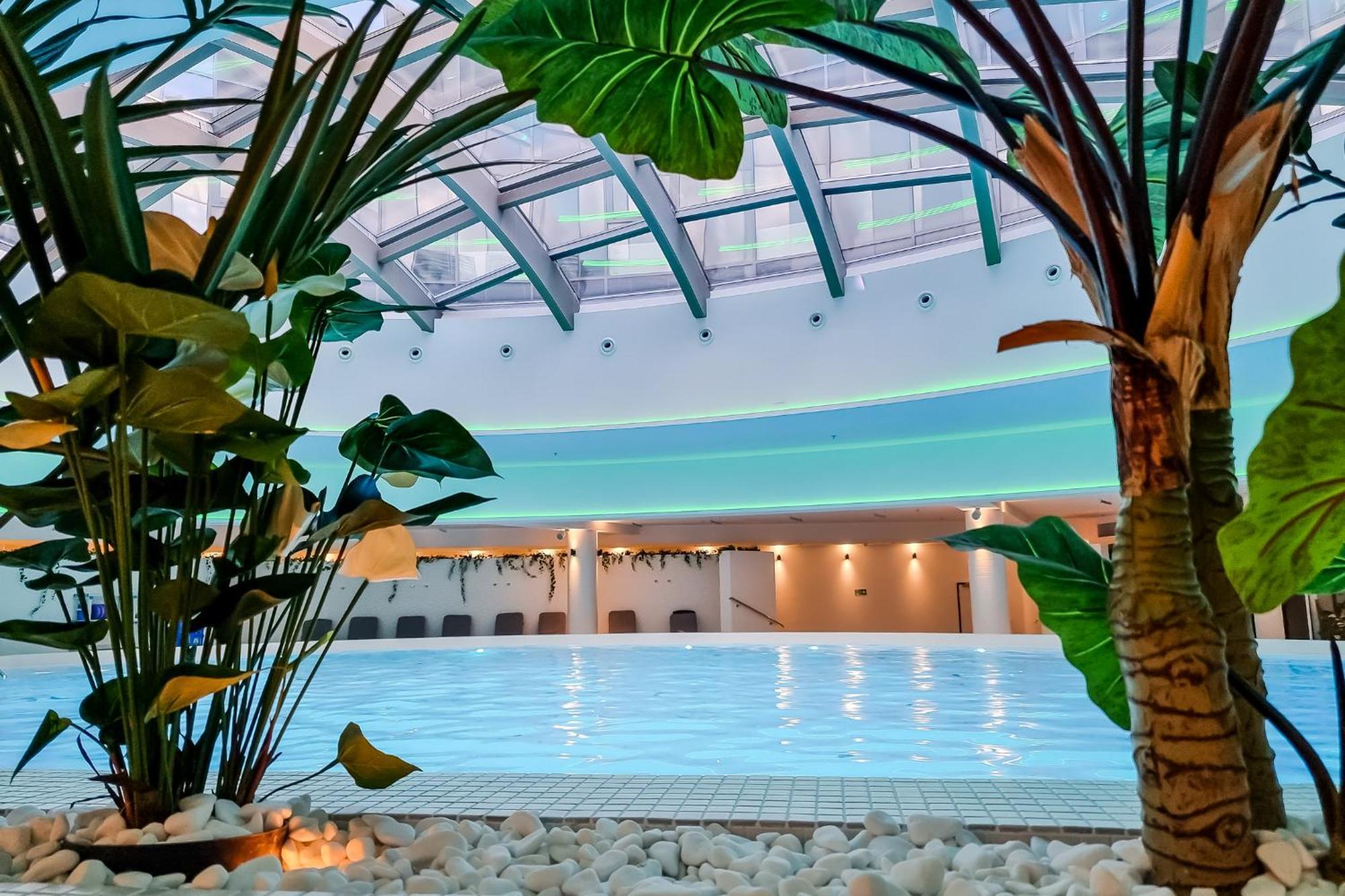 Apartament Hanza Tower No. 701 - Swimming Pool, Jacuzzi, Terrace